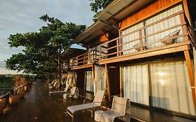 Ilha do Mel Lodges